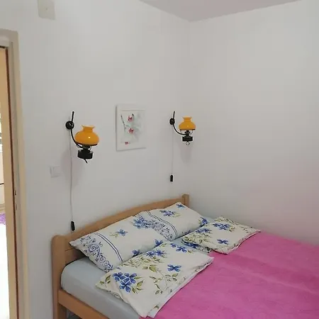 Apartment Garden House *